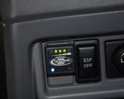 NISSAN PRIMERA 2002 - TARTARINI